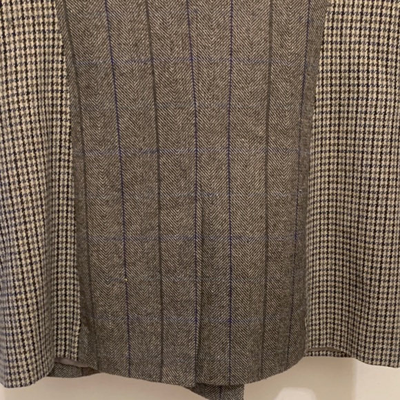 Moschino Couture Women's Brown and Checkered Blazer - Picture 12 of 17